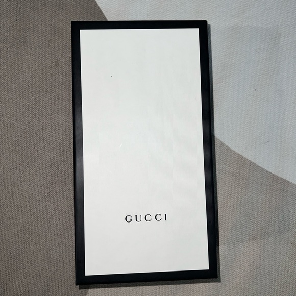 Gucci Princetown Leather Slippers - Picture 10 of 11